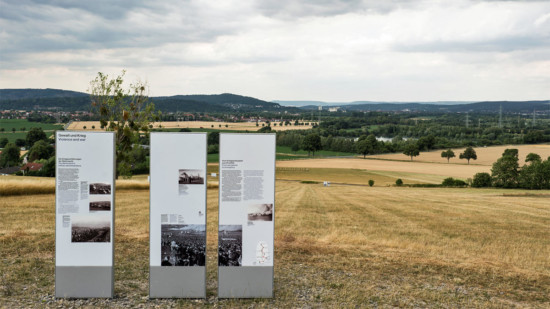 Blick auf das Gelände des ehemaligen „Reichserntedankfest“ auf dem Bückeberg