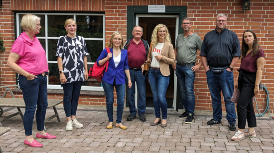Gruppenbild der Gesprächsteilnehmer