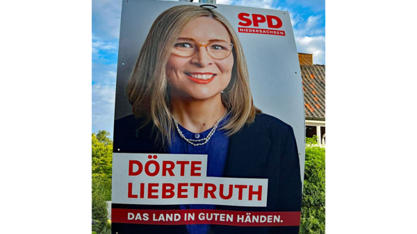 Plakat mit Dörte Liebetruth